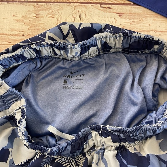 Nike Women's Shorts Size Small Dri Fit Running Track Lined Tempo Lot of 3 Lined - Picture 6 of 11